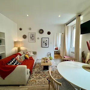 suite-tango.hotels-rhonealpes.com/